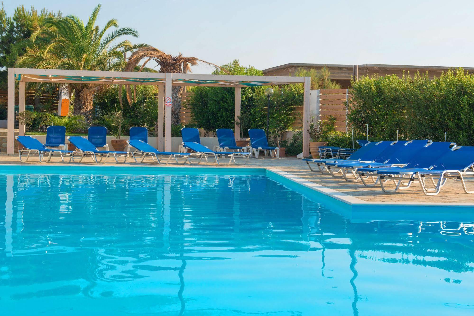 Oasis Beach Hotel - Adults Only Anissaras Exterior photo