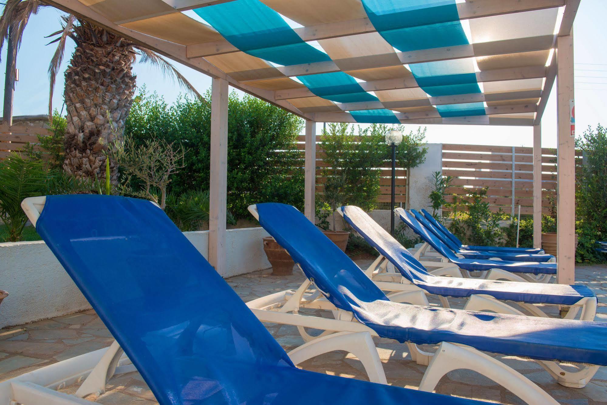 Oasis Beach Hotel - Adults Only Anissaras Exterior photo